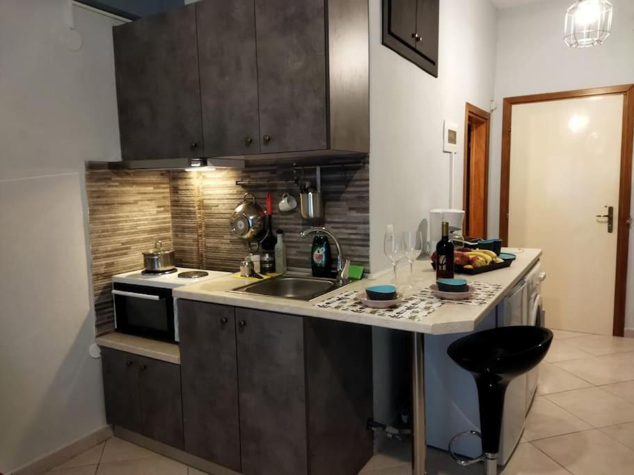 Appartement Studio In City Center à Kavala Extérieur photo