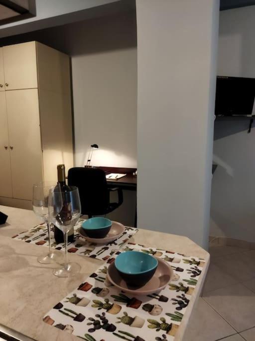 Appartement Studio In City Center à Kavala Extérieur photo